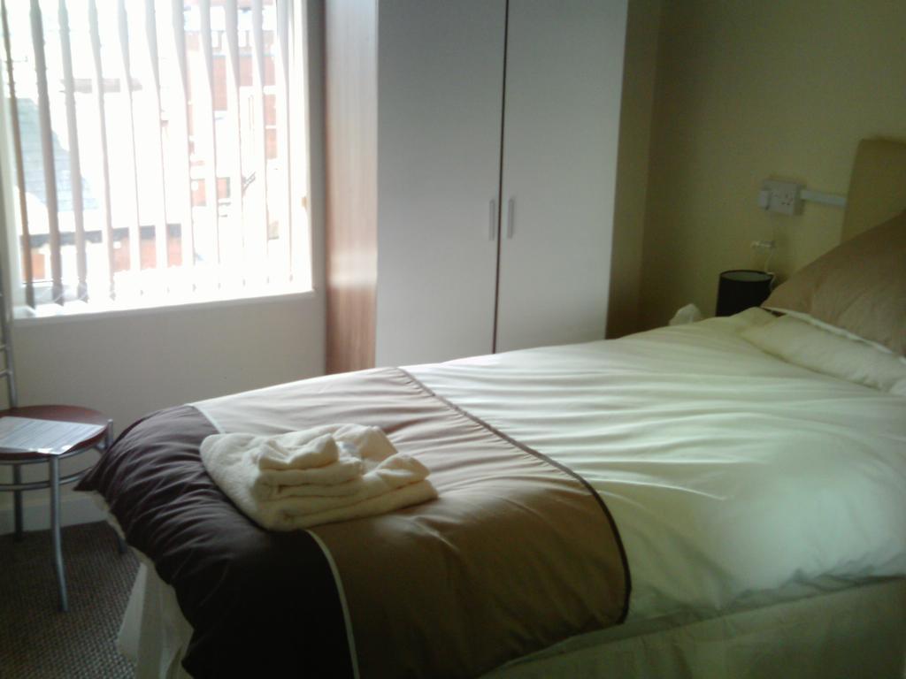 Arlingtons Hotel Blackpool Quarto foto
